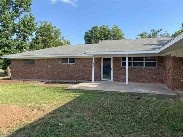 601 W Cheyenne, Stillwater, OK 74075