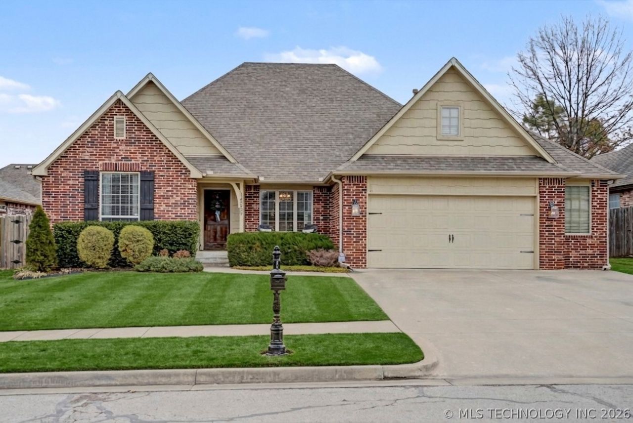 14559 S Justin Avenue, Glenpool, OK 74033 Main Photo
