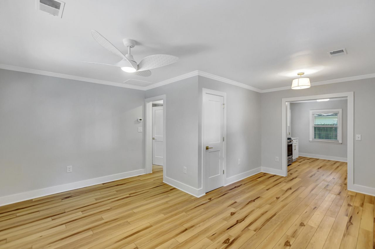 1757 Skinner Avenue Photo 10