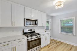 1757 Skinner Avenue photo 4