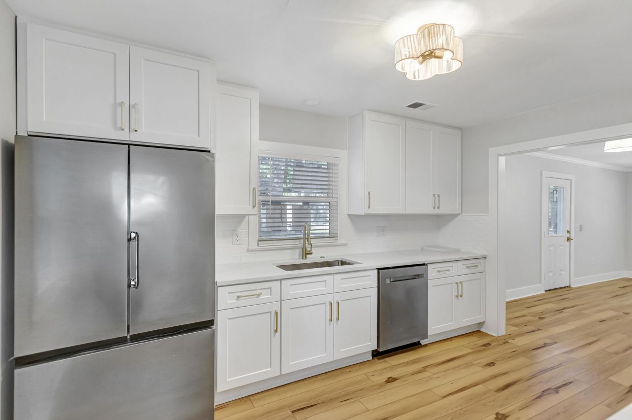 1757 Skinner Avenue Photo 6