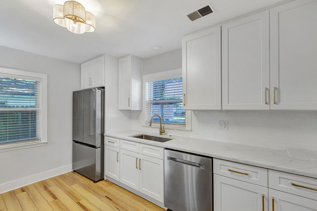 1757 Skinner Avenue Photo 7