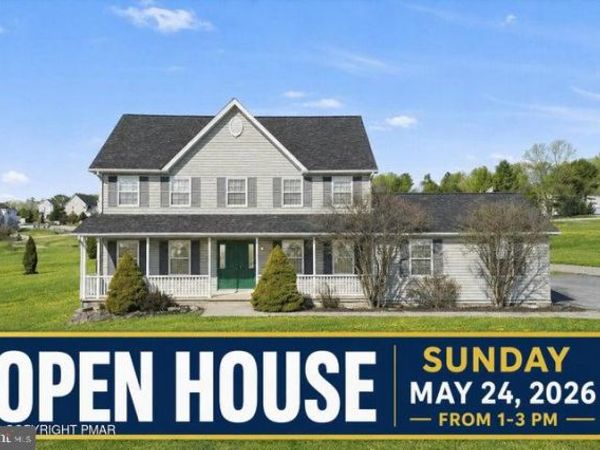 104 CORINE WAY, SAYLORSBURG, PA 18353