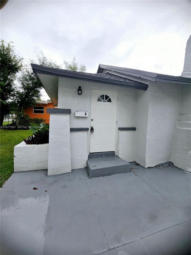 1436 NW 51st Ter , Miami, FL 33142 Photo