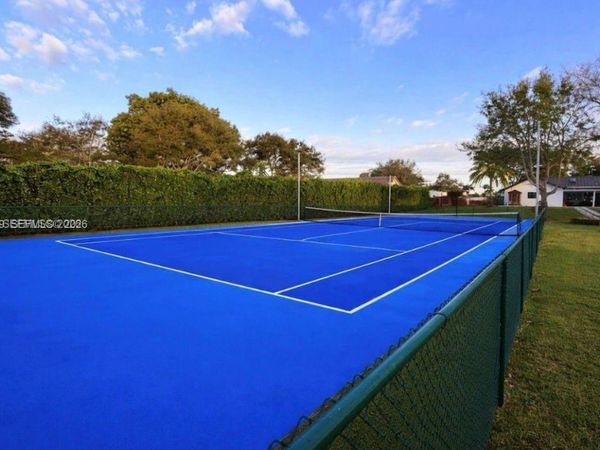 11300 NW 5th St , Plantation, FL 33325