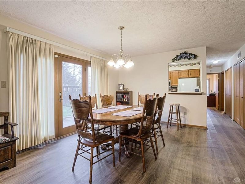 4822 Shannon Way, Middletown, OH 45042 Photo 8