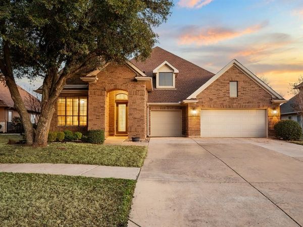 9317 Grandview Drive, Denton, TX 76207