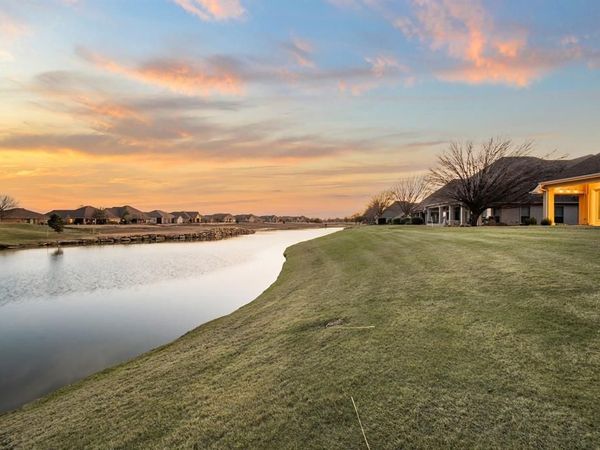 9317 Grandview Drive, Denton, TX 76207