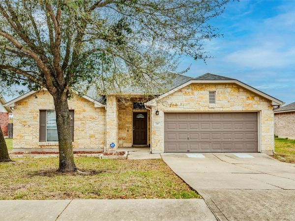 740 Dark Horse LN, Buda, TX 78610