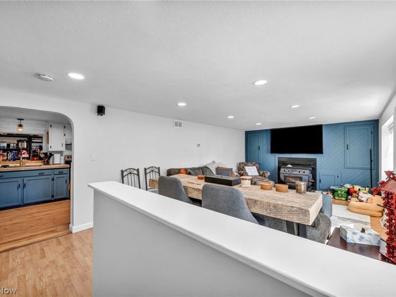 717 Garfield Avenue, Alliance, OH 44601 Photo 3