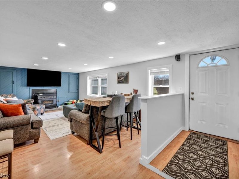 717 Garfield Avenue, Alliance, OH 44601 Photo 4