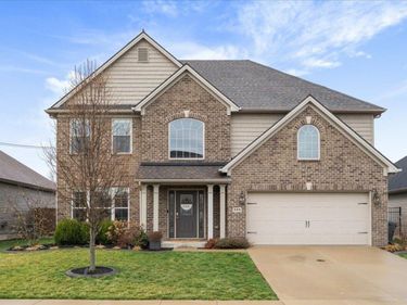 444 Hastings Lane, Versailles, KY 40383