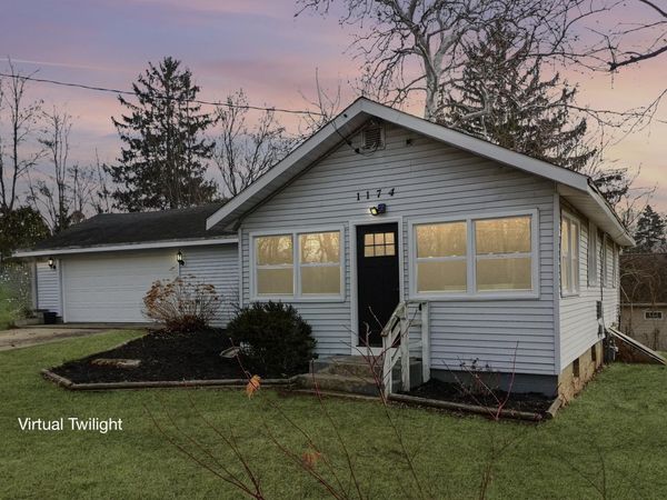 N1174 Rosewood Dr, Bloomfield, WI 53128