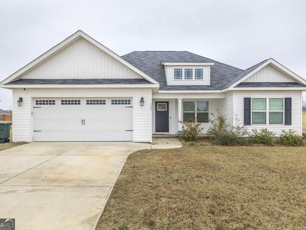 137 Sadie Heights Boulevard, Perry, GA 31069