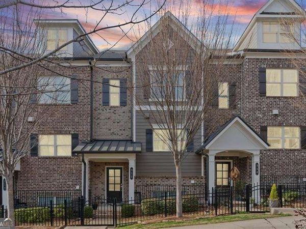 312 Lantana Lane, Woodstock, GA 30188