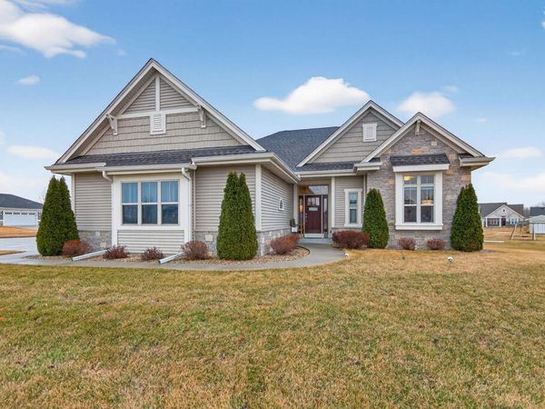 235 FARMSTEAD DRIVE, Slinger, WI 53086