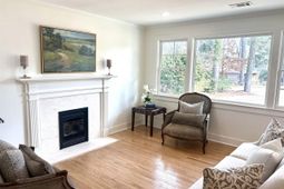 815 Rickenbaker Road photo 4