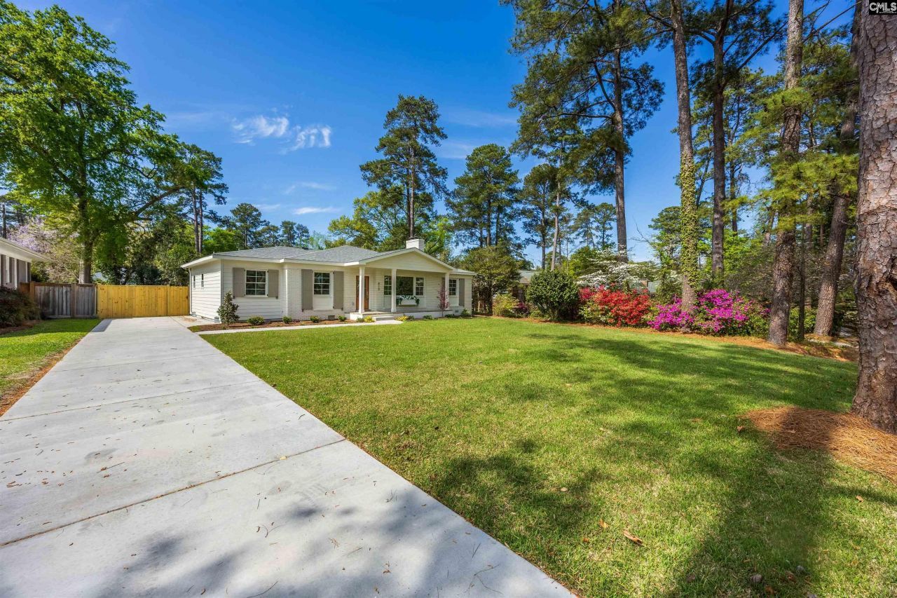 815 Rickenbaker Road Photo 39