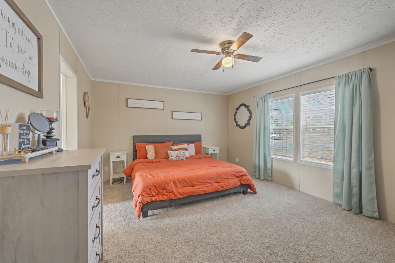 964 Tiger Loop Photo 20