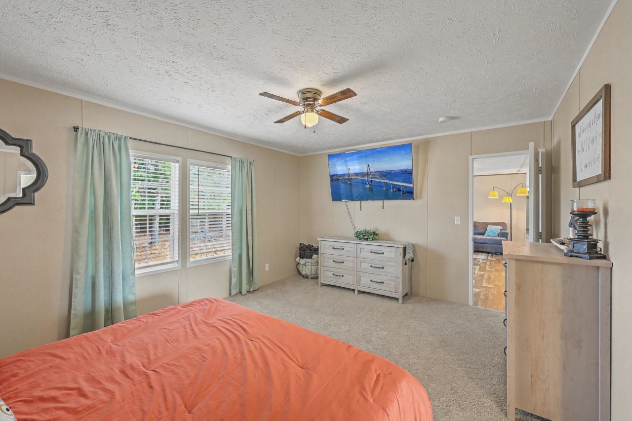 964 Tiger Loop Photo 22