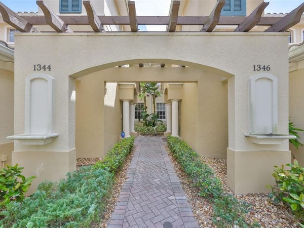 1344 EMERALD DUNES DRIVE, SUN CITY CENTER, FL 33573