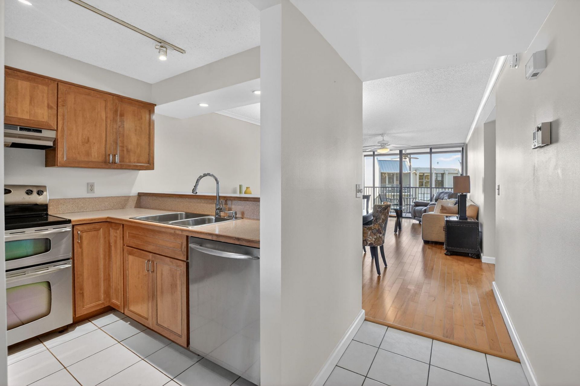 20 Royal Palm Way, Unit 602, Boca Raton, FL 33432 Photo