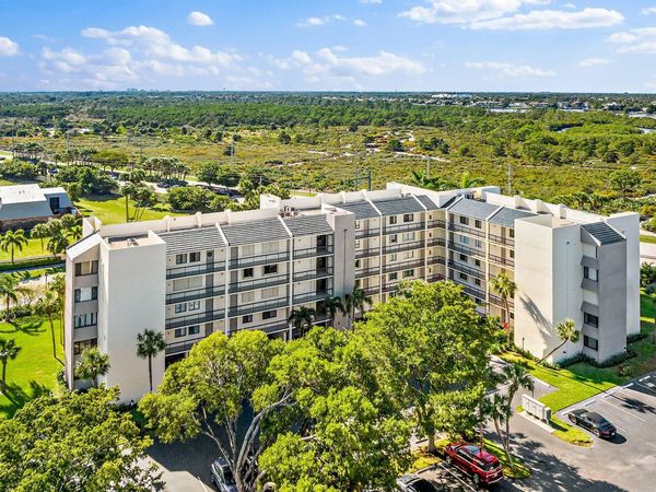 1605 S Us Highway 1, Unit M1-202, Jupiter, FL 33477