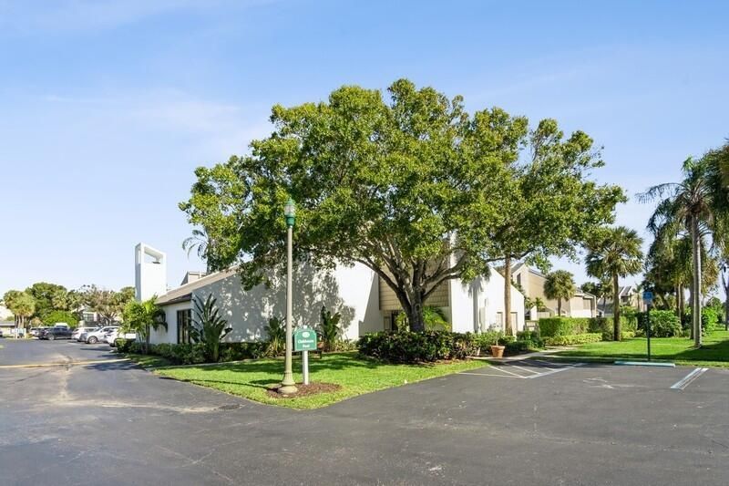 1605 S Us Highway 1, Unit M1-202, Jupiter, FL 33477 Photo