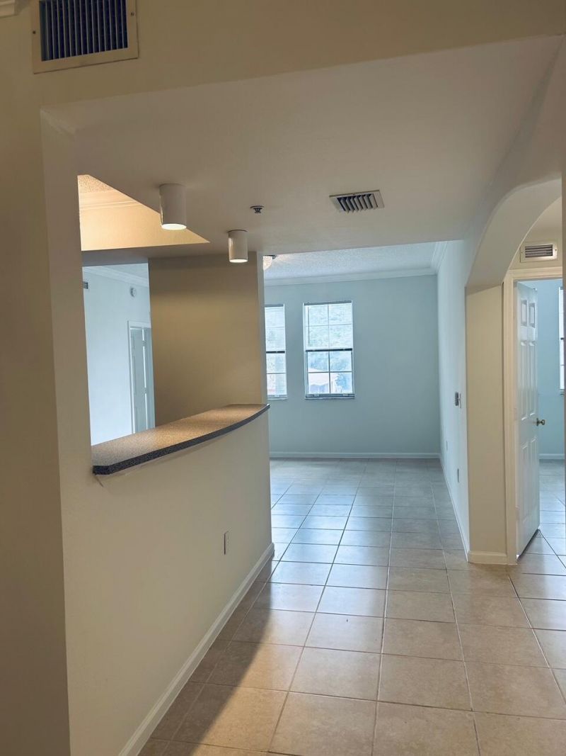 533 NE 3rd Avenue, Unit 204, Fort Lauderdale, FL 33301 Photo