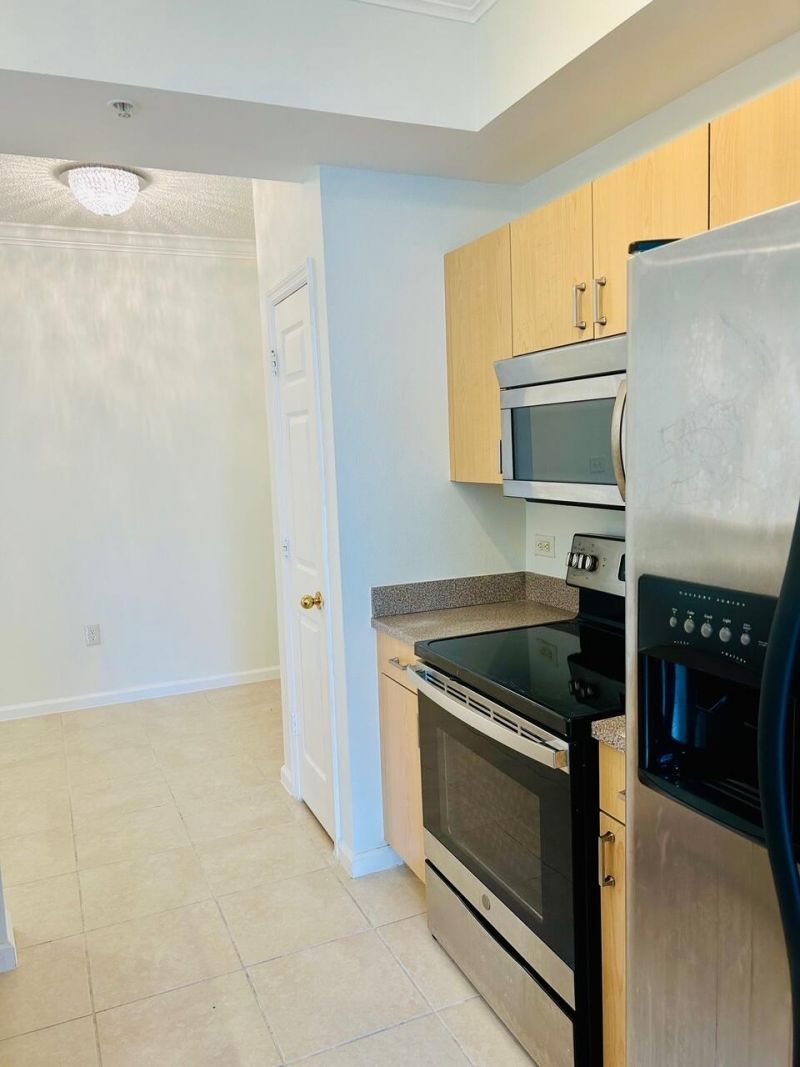 533 NE 3rd Avenue, Unit 204, Fort Lauderdale, FL 33301 Photo
