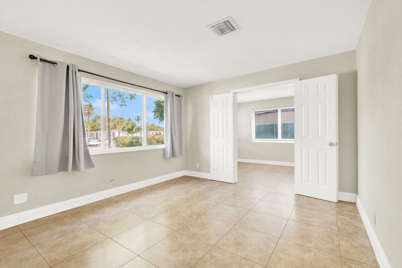 64 NE 7th Court, Deerfield Beach, FL 33441 Photo