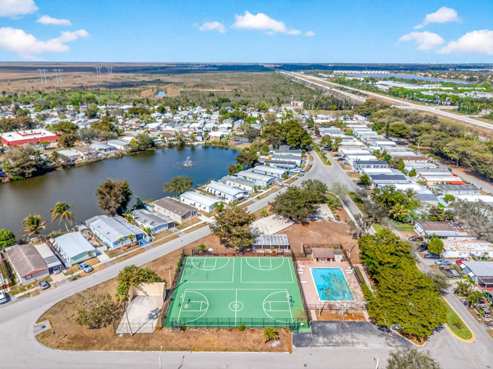 100 NW 217th Terrace, Pembroke Pines, FL 33029 Photo