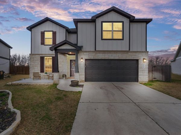 124 Northern Harrier CT, Leander, TX 78641