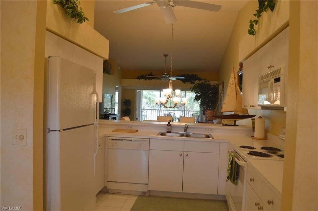 8055 Tiger Cv, Unit 6-606, Naples, FL 34113 Photo