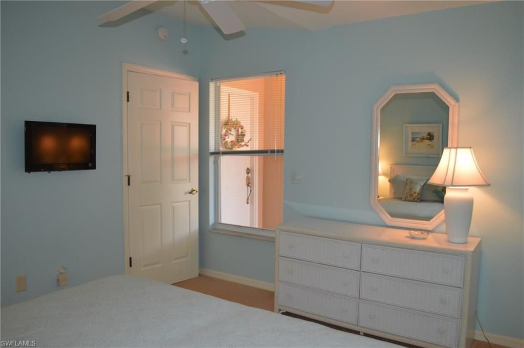 8055 Tiger Cv, Unit 6-606, Naples, FL 34113 Photo