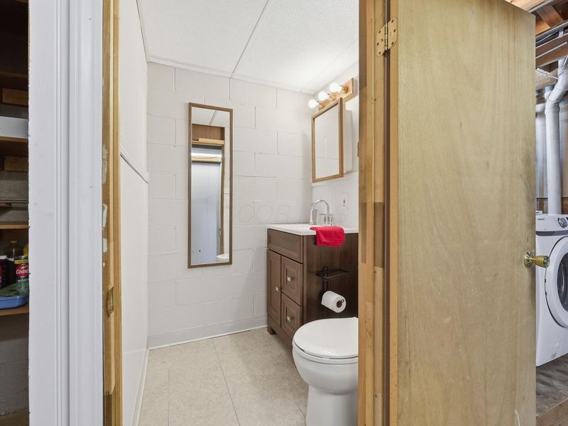 3117 Conneaut Court , Columbus, OH 43224 Photo 20