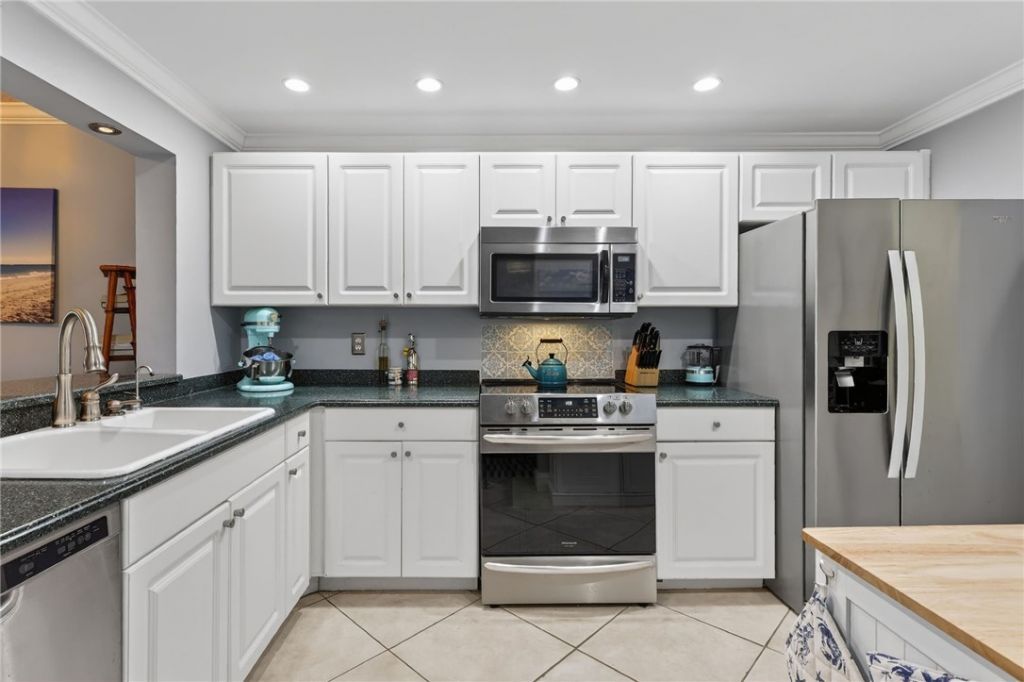 4200 N Highway A1a Highway, Unit 112, Fort Pierce, FL 34949 Photo