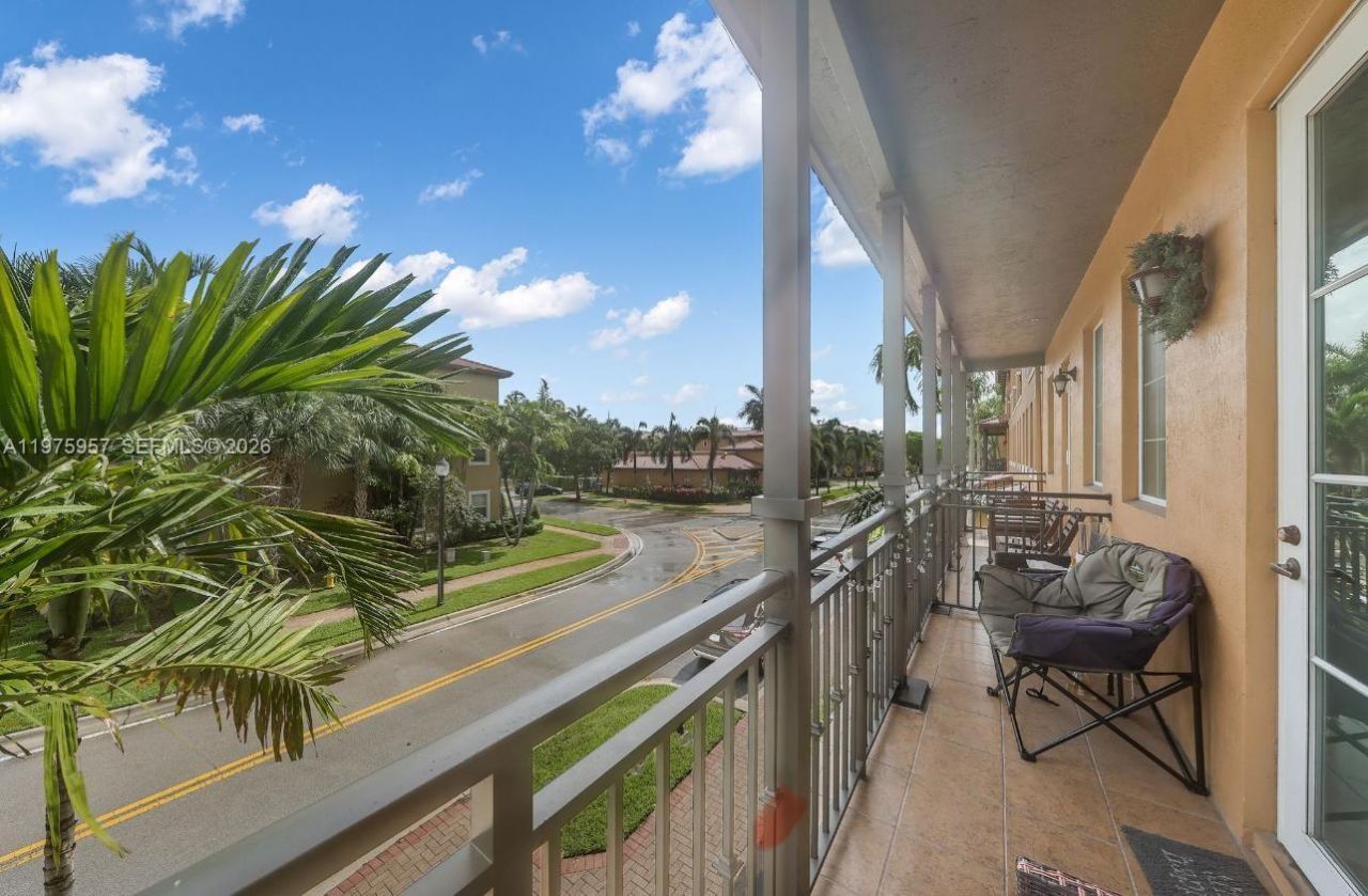 14776 SW 10th St, Unit 10501, Pembroke Pines, FL 33027 Photo