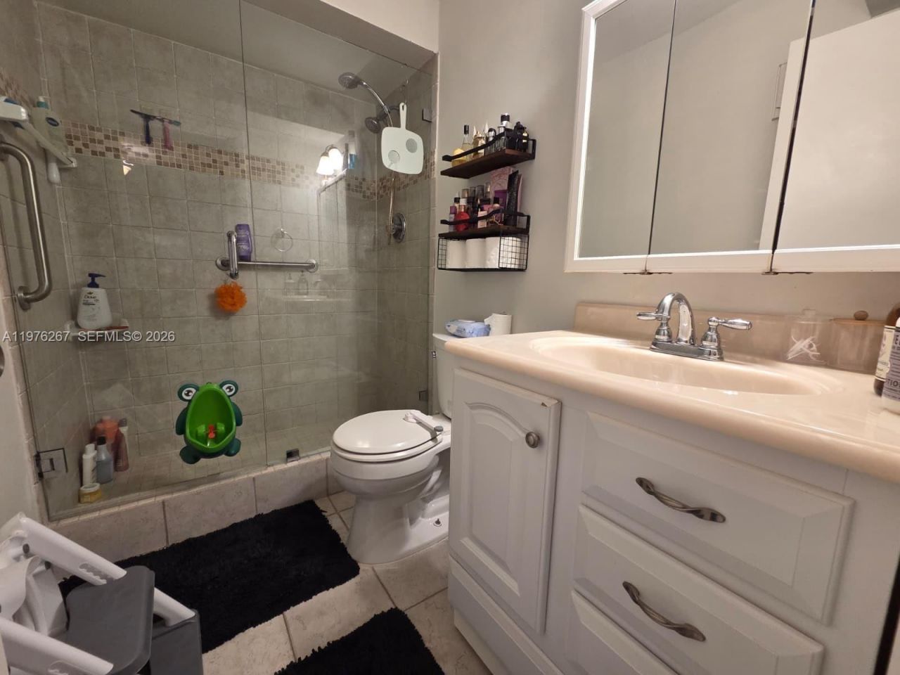 220 Lakeview Dr , Unit 312, Weston, FL 33326 Photo