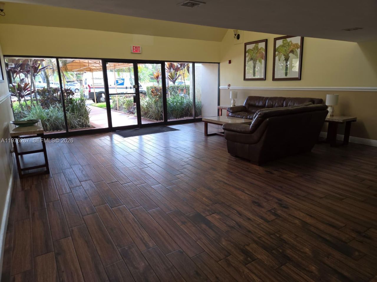 220 Lakeview Dr , Unit 312, Weston, FL 33326 Photo