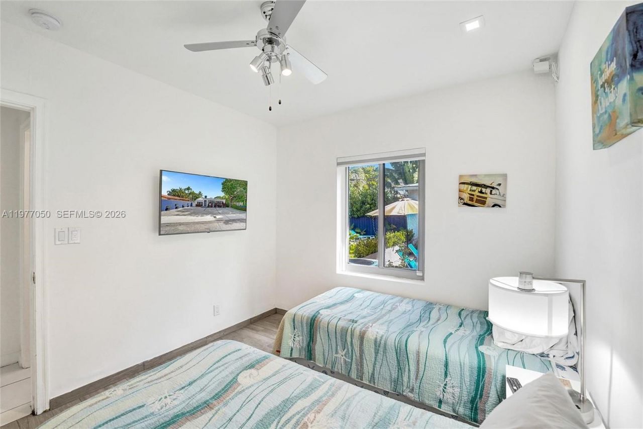 3305 NE 16th Ct, Fort Lauderdale, FL 33305 Photo