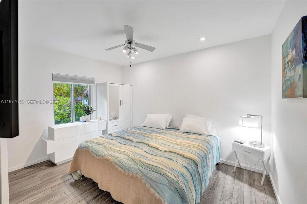 3305 NE 16th Ct, Fort Lauderdale, FL 33305 Photo