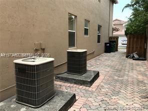 11142 NW 72nd Ter , Doral, FL 33178 Photo