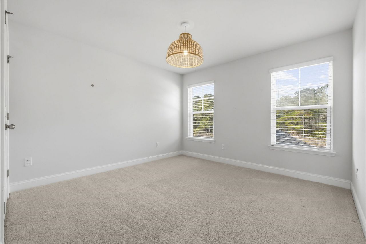 363 Calhoun Falls Dr. Photo 31