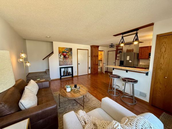 8541 S Pond Trail , Champlin, MN 55316