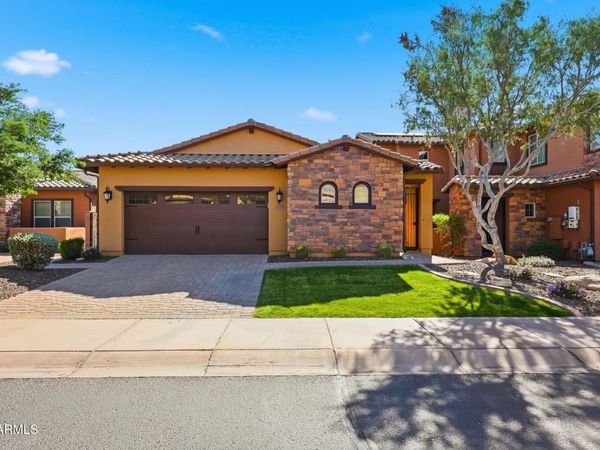12071 W RED HAWK Drive, Peoria, AZ 85383