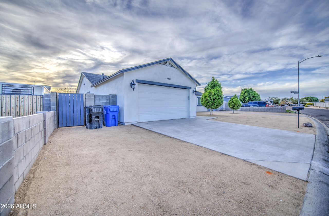 19854 N 29th Street, Phoenix, AZ 85050 Main Photo