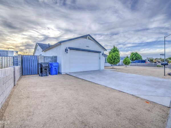 19854 N 29TH Street, Phoenix, AZ 85050