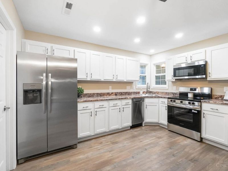 46 Huntington Avenue, Batavia Twp, OH 45102 Photo 5