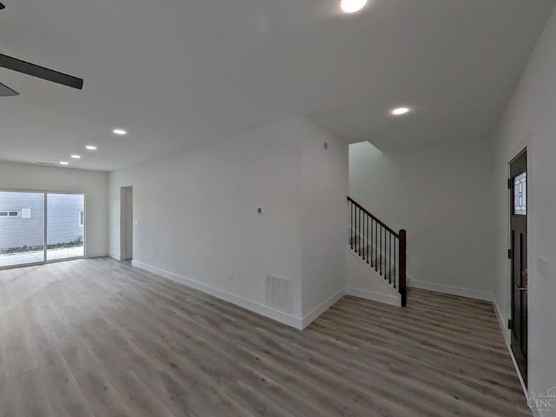 192 N Broadway Street, Williamsburg, OH 45176 Photo 8